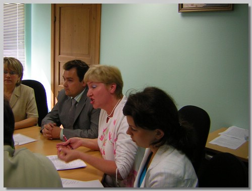 Arkhangelsk city-July2005 Round Table_021.jpg