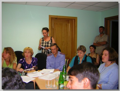 Arkhangelsk city-July2005 Round Table_068.jpg