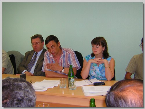 Arkhangelsk city-July2005 Round Table_092.jpg