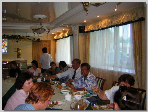 Arkhangelsk city-July2005 Round Table_107.jpg