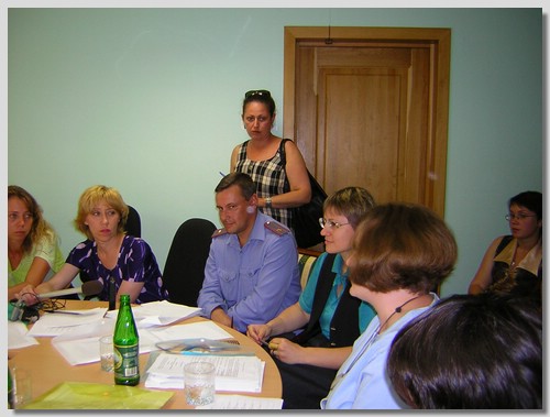 By Archangelsk city-July2005 round table_60.jpg